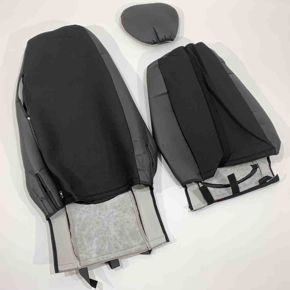 Чохол на сидіння SCANIA R,G,P (2004-2017) водій пілот - пас. пілот перфор.шкіра коричн. Чохол на сидіння SCANIA R,G,P (2004-2017) водій пілот - пас. пілот перфор.шкіра коричн.