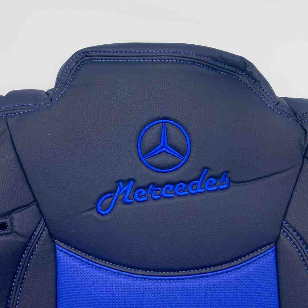 Чехол на сиденья Mercedes Actros 1842 /1845 перфор.кожа син. Чехол на сиденья Mercedes Actros 1842 /1845 перфор.кожа син.