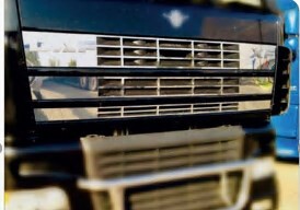 Накладка  на на капот DAF XF-95