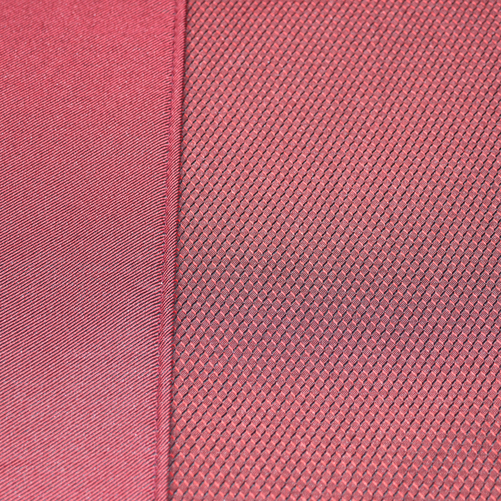 Чохол на сидіння VOLVO FH FM (2002-2013) (пілот), червоний Чохол на сидіння VOLVO FH FM (2002-2013) (пілот), червоний