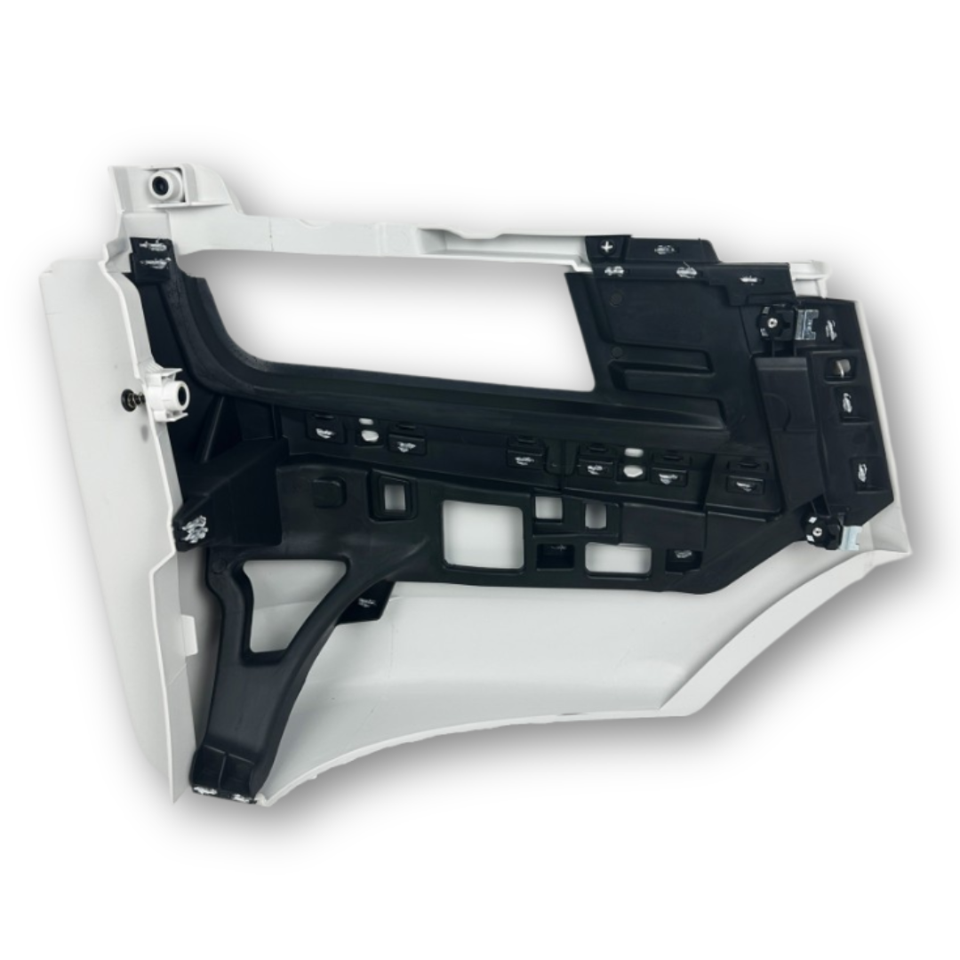 Панель противотум.фары MAN TGX EURO 6 с 2012-2021гг.\лев..\ Панель противотум.фары MAN TGX EURO 6 с 2012-2021гг.\лев..\