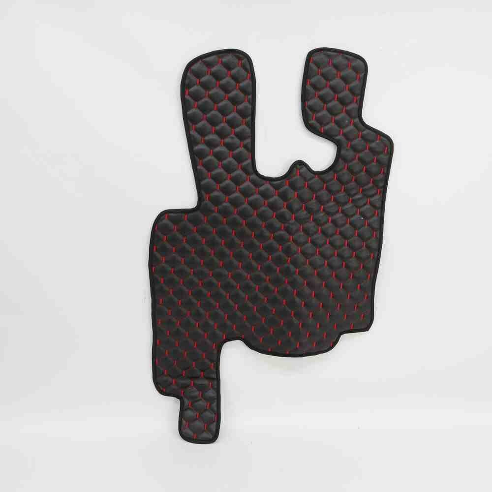 Коврик Экокожа DAF XF95 1997-2005; МКПП, черный,