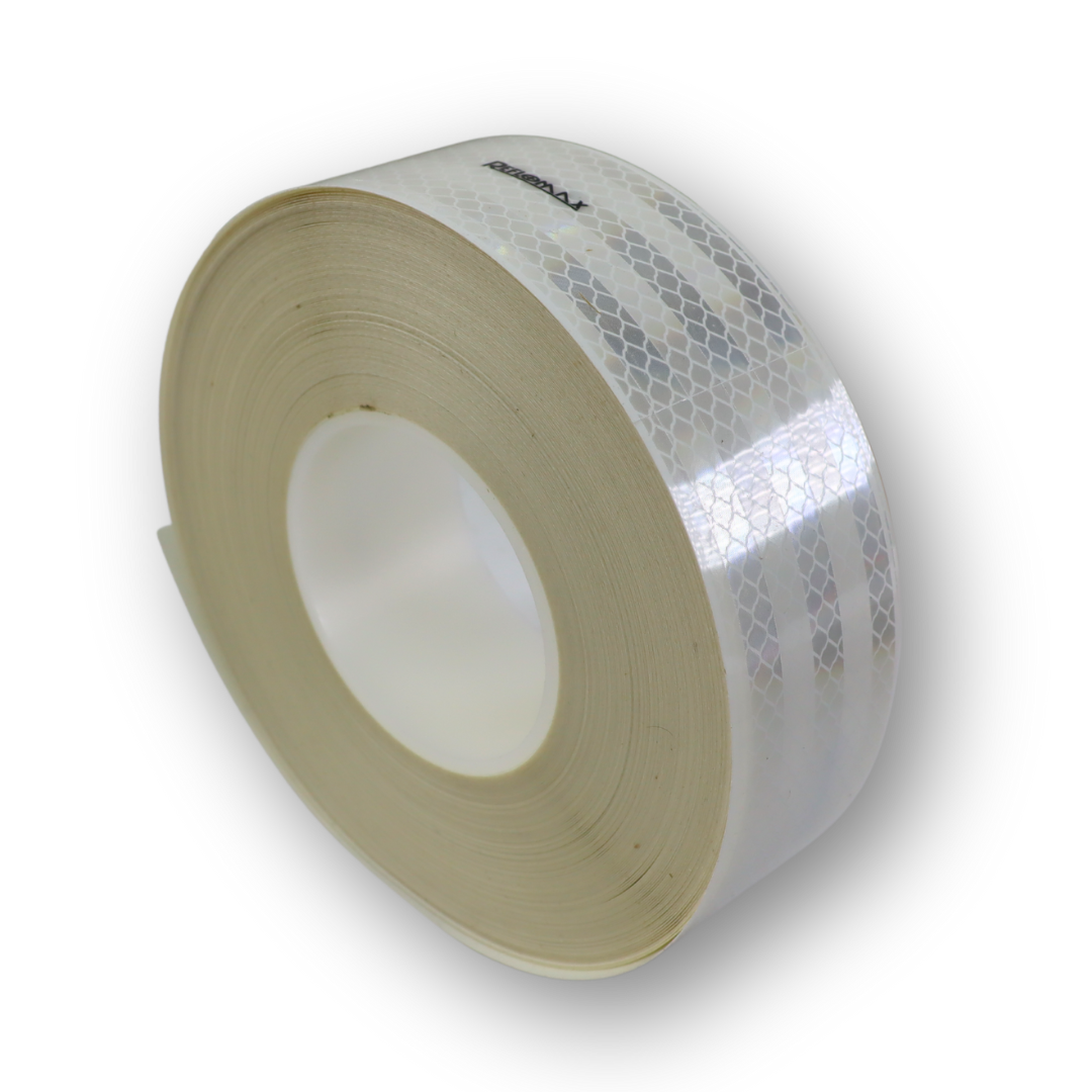 Лента светоотражаящая E13, белая Лента светоотражаящая E13, белая