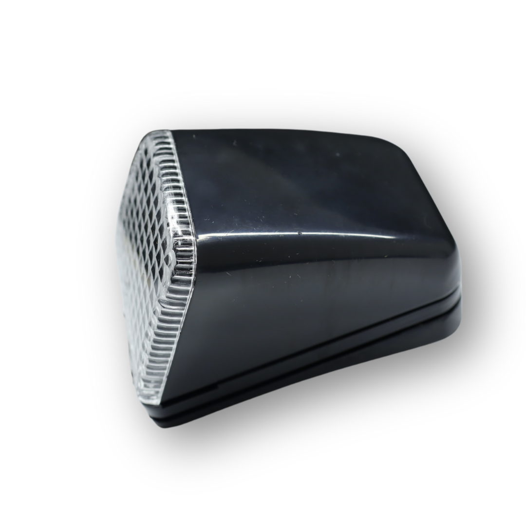 Фонарь габаритный на крышу VOLVO белый \правый\ Фонарь габаритный на крышу VOLVO белый \правый\