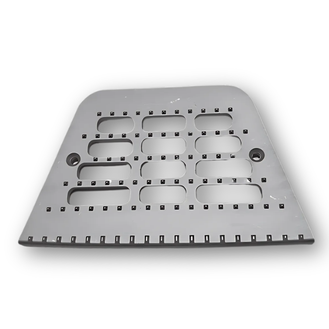 Накладка на нижнюю ступень DAF XF 95 \105 Накладка на нижнюю ступень DAF XF 95 \105