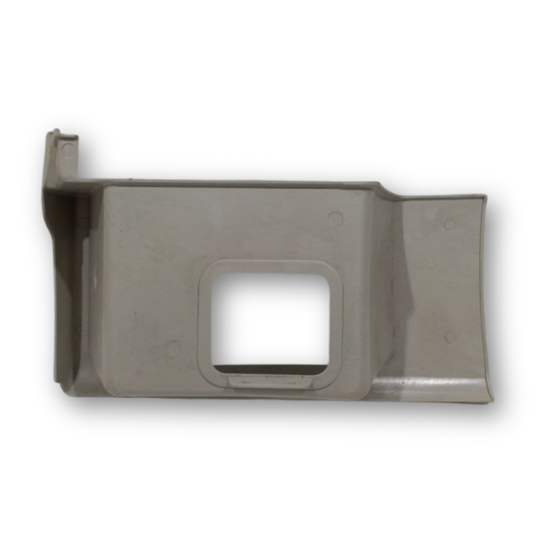 Ступень пластик MAN TGA, TGX высокая кабина\ правая\ST\