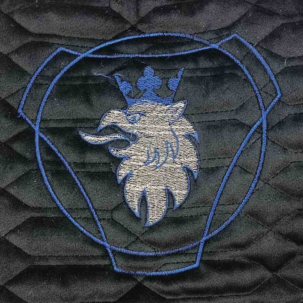 Чохол на сидіння Konfeta SCANIA R,G,P (2004-2017) водій пілот - пас. складне, чорний-синя нитка Чохол на сидіння Konfeta SCANIA R,G,P (2004-2017) водій пілот - пас. складне, чорний-синя нитка