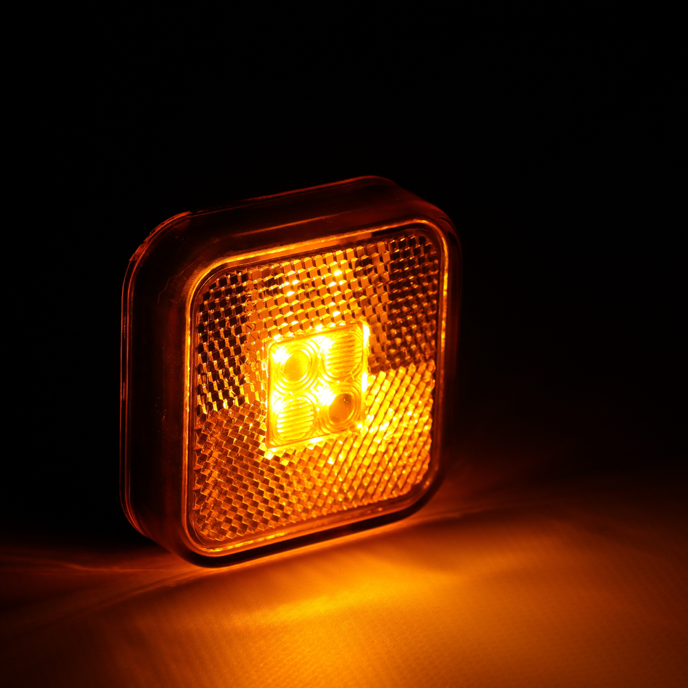 Ліхтар габаритний 65*65 жовтий (LED) HORPOL Ліхтар габаритний 65*65 жовтий (LED) HORPOL