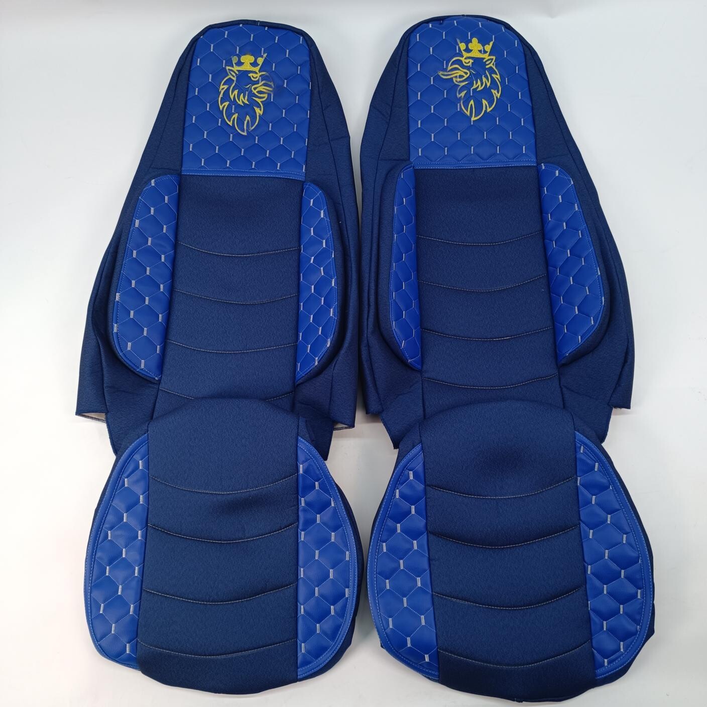 Чохол на сидіння KILIFI SCANIA R,G,P (2004-2017) водій пілот - пас. пілот, синій Чохол на сидіння KILIFI SCANIA R,G,P (2004-2017) водій пілот - пас. пілот, синій