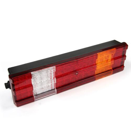 Фонарь задний MERCEDES ACTROS MP1 / MP2 / MP3 - AXOR MP2 \правый\ с разъемом AMP LED