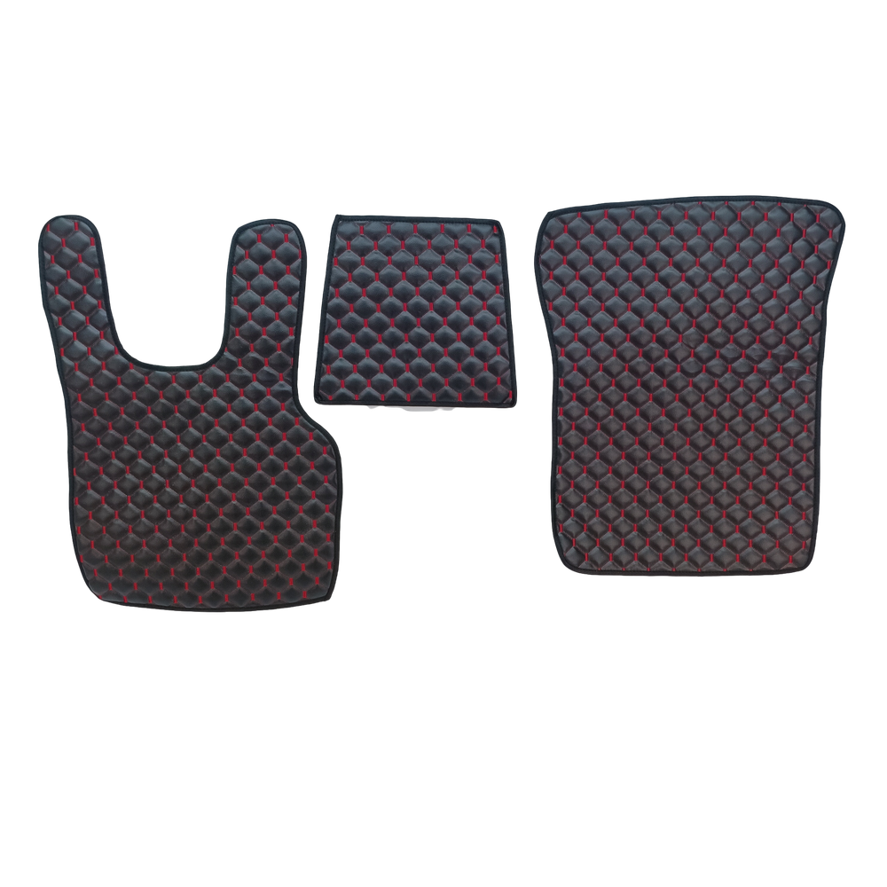 Коврик Экокожа DAF CF85 2000-2013; МКПП, черный,красная строчка Коврик Экокожа DAF CF85 2000-2013; МКПП, черный,красная строчка