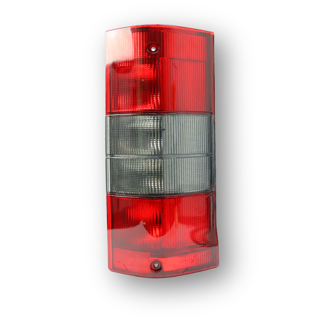 Фонарь задний  FIAT DUCATO \PEUGEOT BOXER \CITROEN JUMPER (1994 - 2001) с платой \правый\