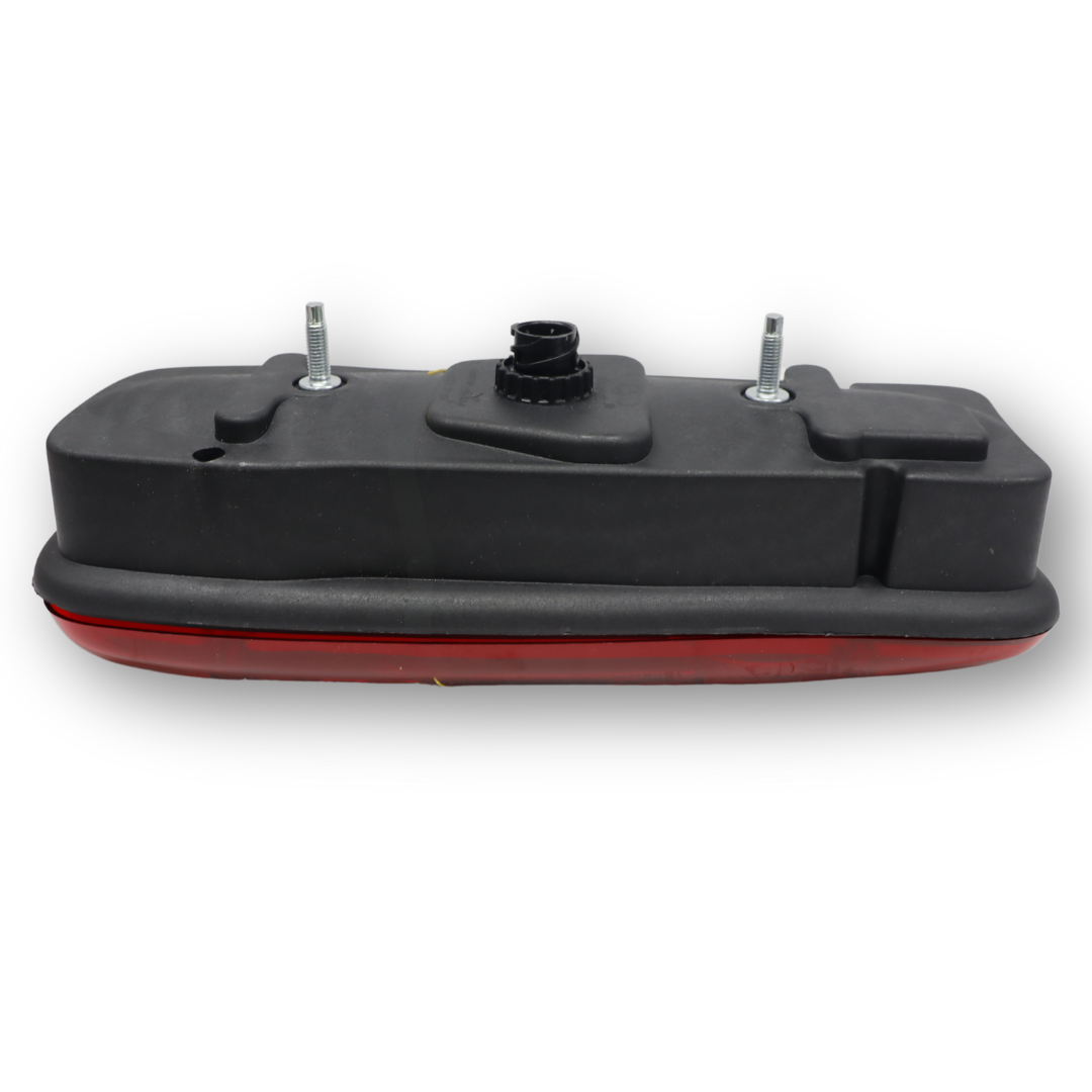 Фонарь задний RENAULT PREMIUM I - MIDLUM (2000-2005) \левый\ разъемом AMP Фонарь задний RENAULT PREMIUM I - MIDLUM (2000-2005) \левый\ разъемом AMP