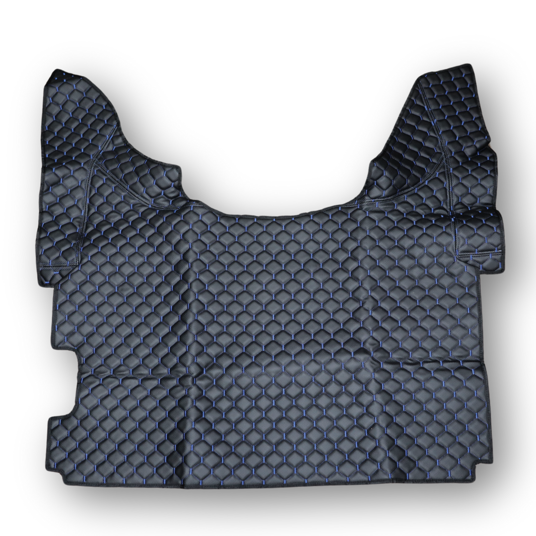 Килимок Екошкіра DAF XF106 з 2013; АКПП, чорний, перфорація, синя нитка, АСП