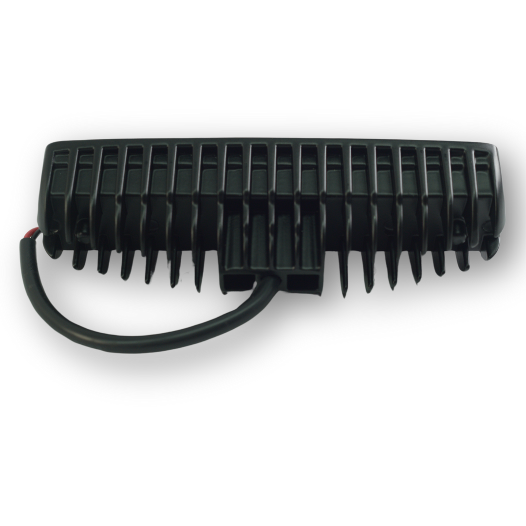 Фара универсальная диодная LED  10-48 V (6 диодов 18W)