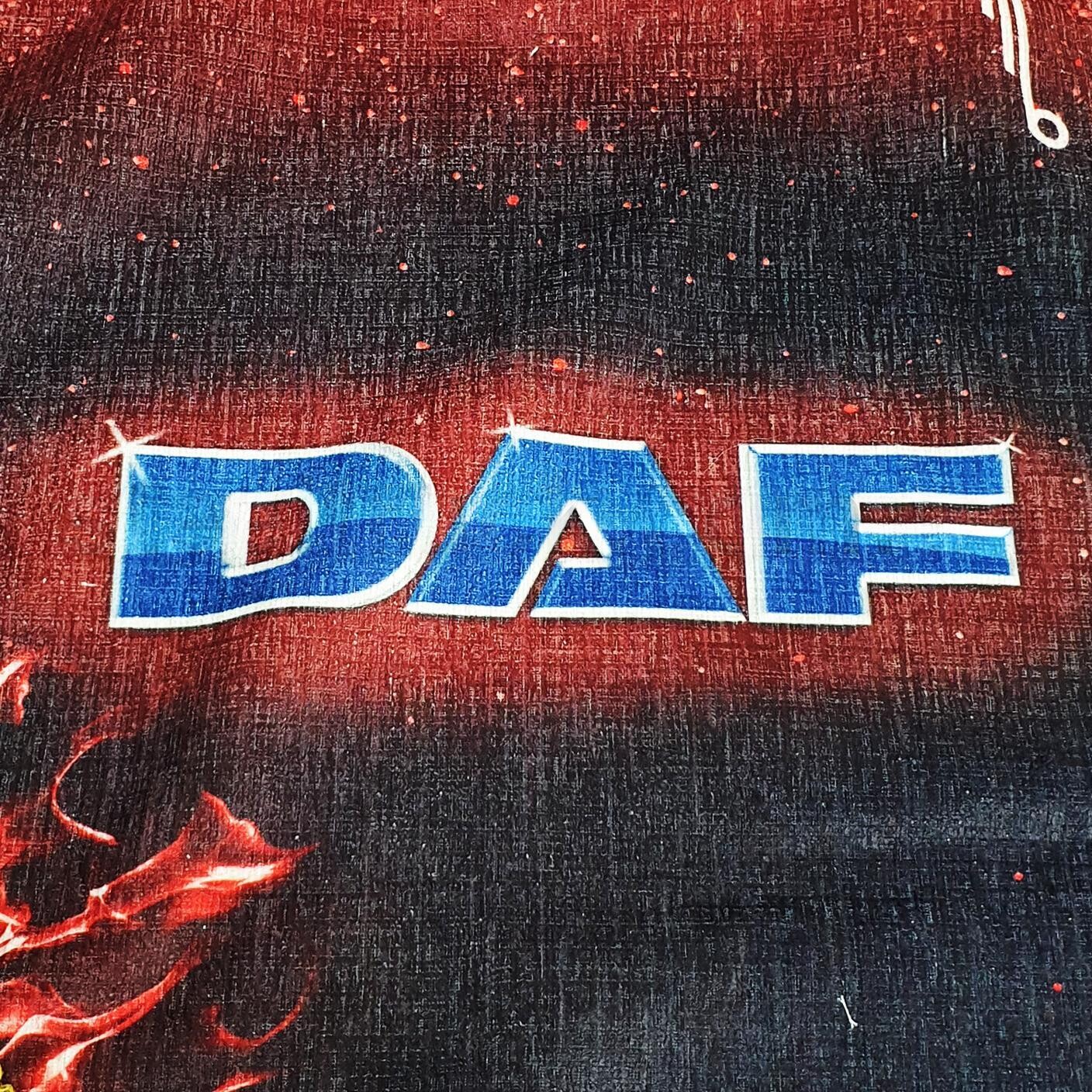 Шторка комп. DAF красная
