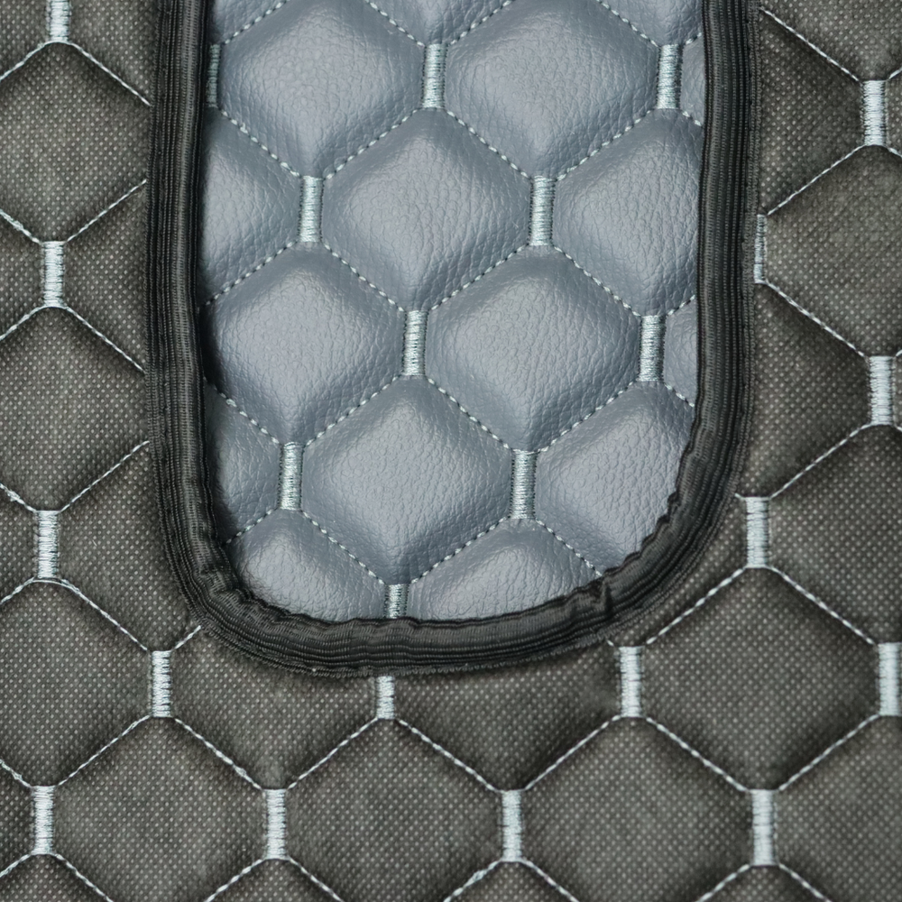 Коврик Экокожа MAN TGL,TGM,TGA узкая кабина серый Коврик Экокожа MAN TGL,TGM,TGA узкая кабина серый