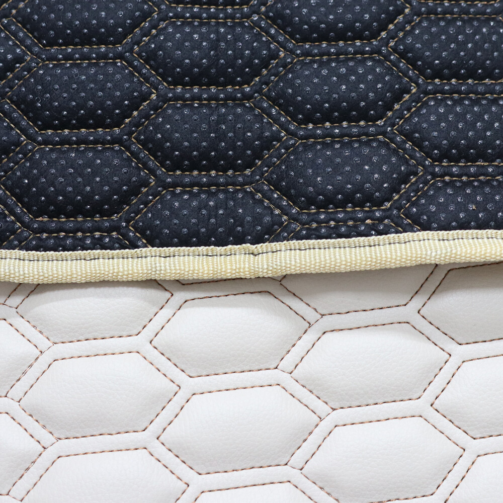 Коврик Экокожа MAN TGX с 2021; 2ящ., АКПП, бежевый, АСП Коврик Экокожа MAN TGX с 2021; 2ящ., АКПП, бежевый, АСП