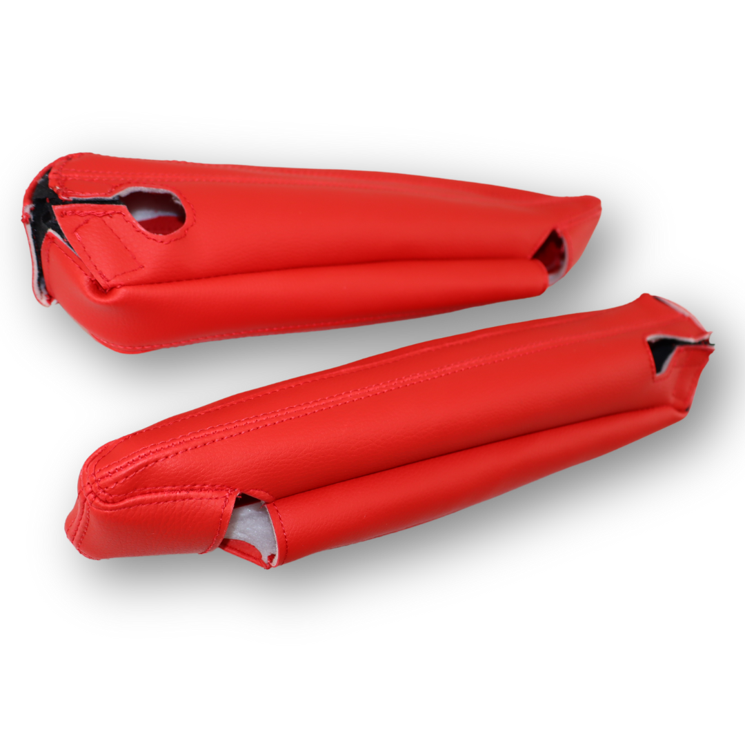 Підлокітник MAN TGX-2024 р. шкіра, червона (2 шт.)