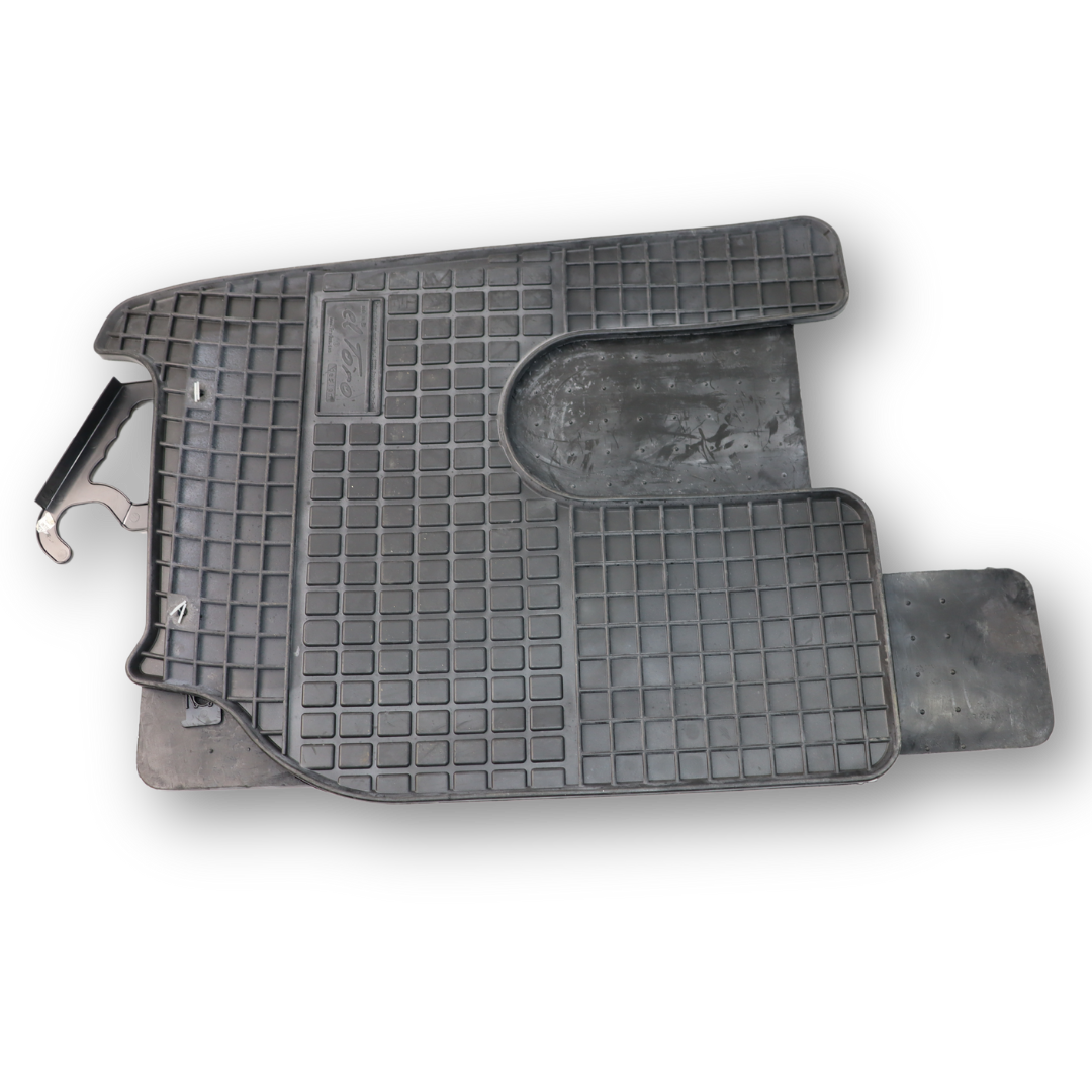 Коврик салона резиновый Renault Gama-T (Уценка) Коврик салона резиновый Renault Gama-T (Уценка)