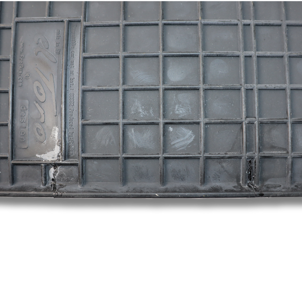 Коврик салона резиновый Renault Gama-T (Уценка) Коврик салона резиновый Renault Gama-T (Уценка)