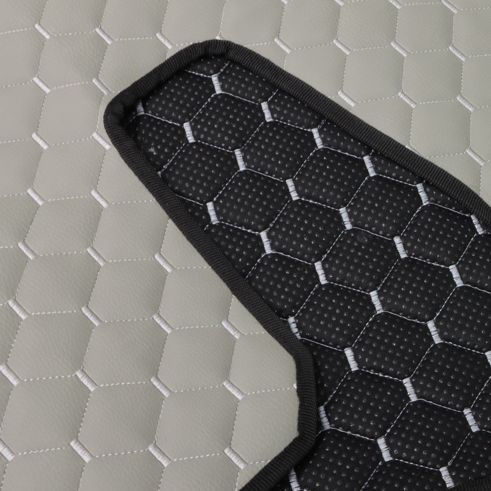 Килимок Екошкіра MAN TGX з 2021; 2ящ., МКПП, сірий, АСП Килимок Екошкіра MAN TGX з 2021; 2ящ., МКПП, сірий, АСП