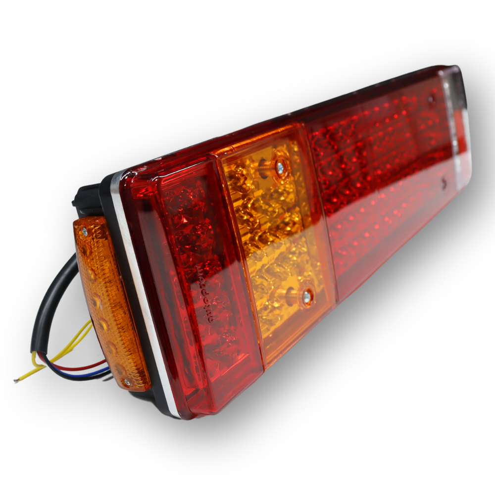 Фонарь задний 0030 LED Универсальный \GERAY\