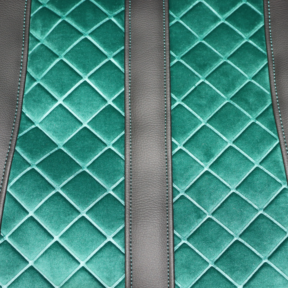 Чохол на сидіння Enterprise DAF XF105 106 XG CF85 LF (2013-2024), шкіра чорна - велюр зелений Чохол на сидіння Enterprise DAF XF105 106 XG CF85 LF (2013-2024), шкіра чорна - велюр зелений