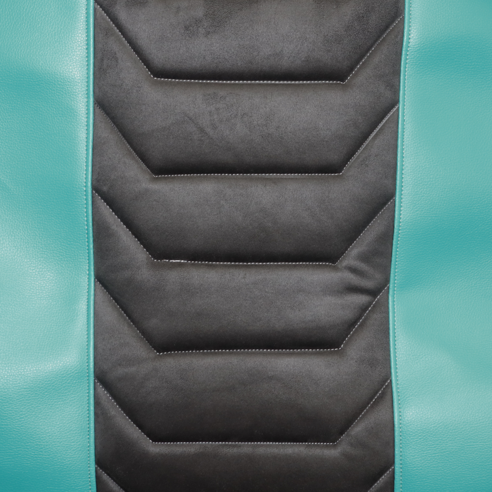 Чохол на сидіння Chess DAF XF 105; 106; XG; CF 85; LF (2013-2024); бірюзова шкіра - чорна алькантара Чохол на сидіння Chess DAF XF 105; 106; XG; CF 85; LF (2013-2024); бірюзова шкіра - чорна алькантара