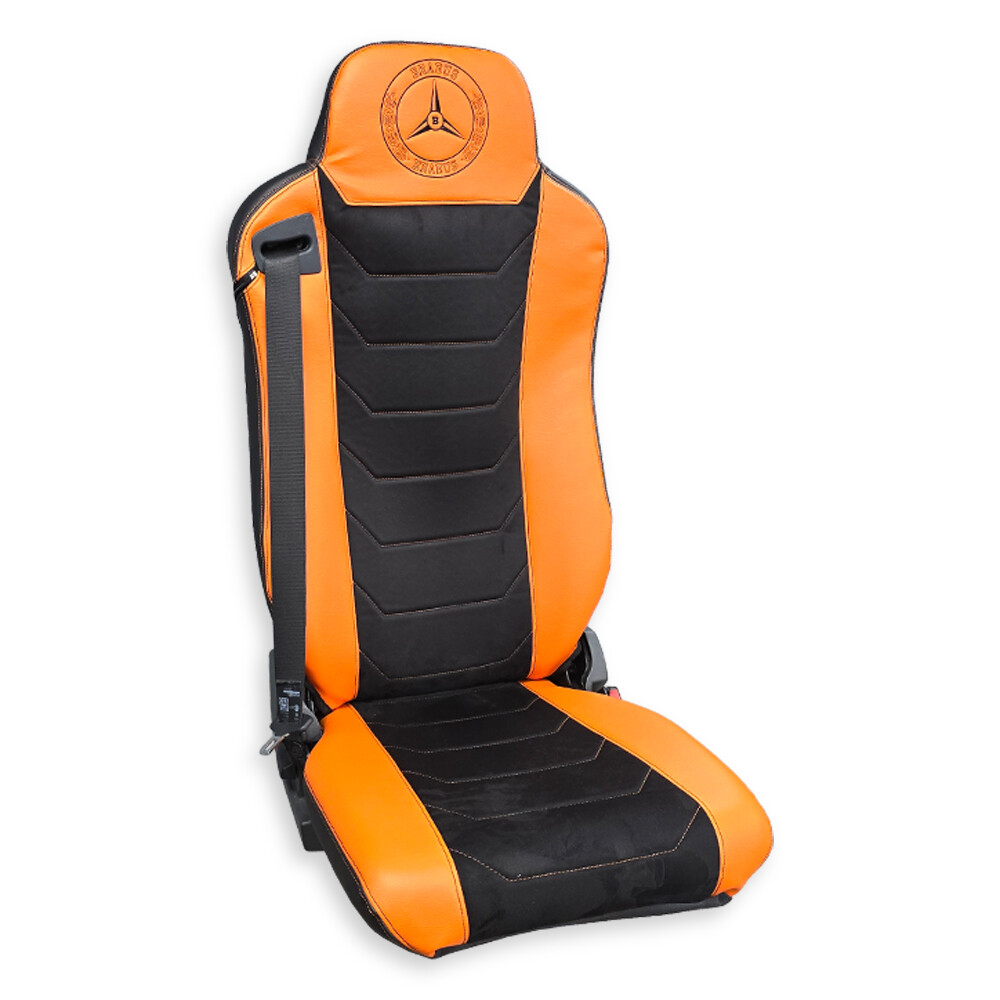 Чехол на сиденья Mercedes ATEGO/AXOR/ACTROS, 2 ремня пассажир складное, кожа оранжевая -алькантара черная Чехол на сиденья Mercedes ATEGO/AXOR/ACTROS, 2 ремня пассажир складное, кожа оранжевая -алькантара черная