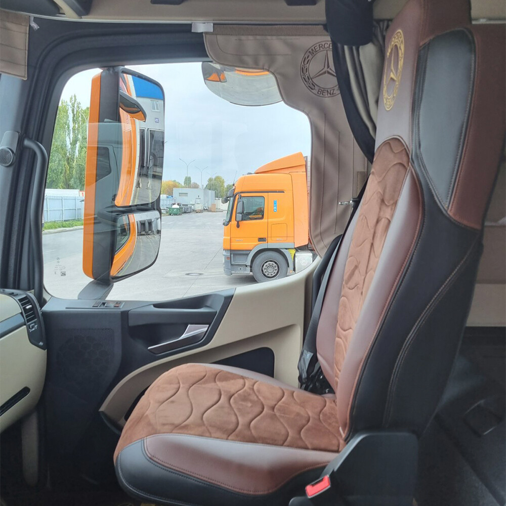 Шторка лоб + косынки Экокожа Mersedes оранжево-бежевая Шторка лоб + косынки Экокожа Mersedes оранжево-бежевая