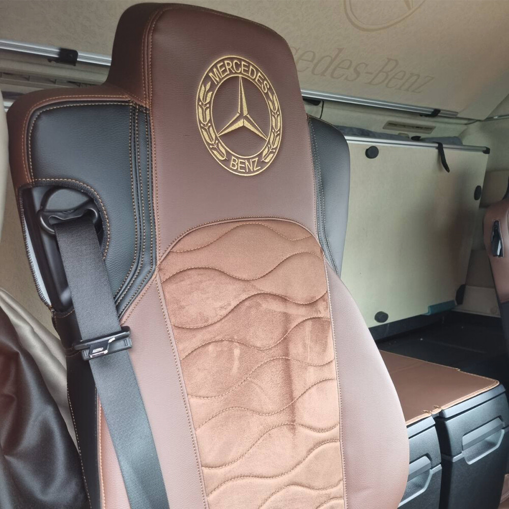 Чехол на сиденья MERCEDES ACTROS с 2021 г. коричневый, алькантара-кожа