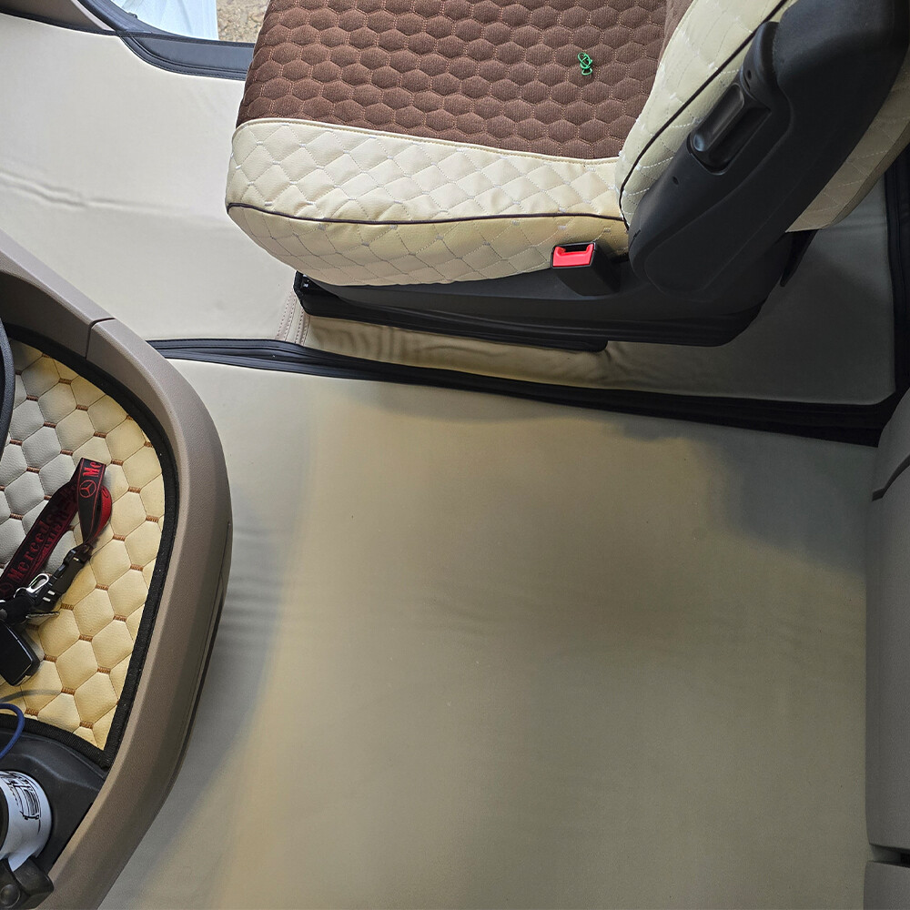 Килимок 3D Екошкіра DAF XG; АКПП, бежевий