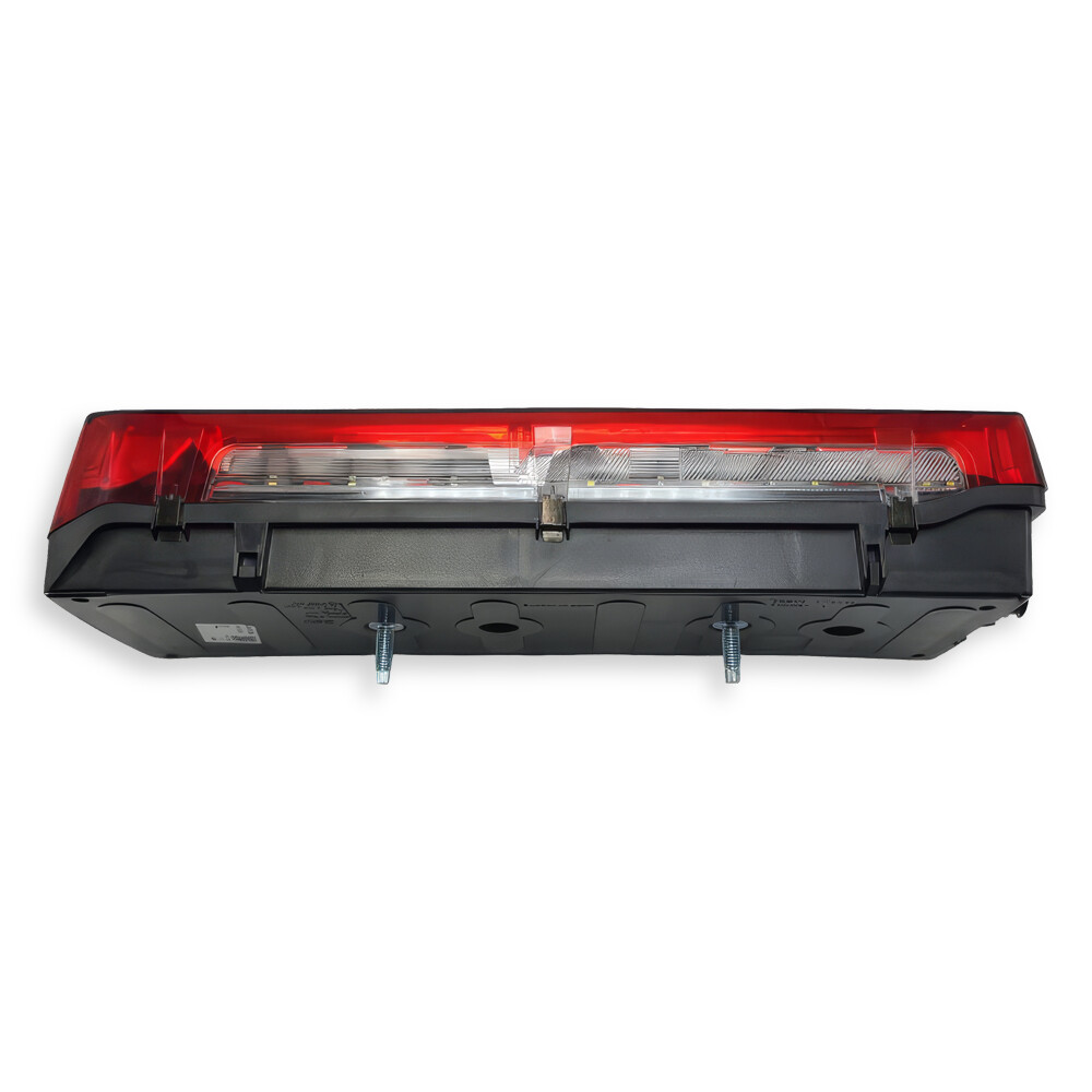 Ліхтар задній діодний SCANIA R (2010→) з роз'ємом AMP \лев.\