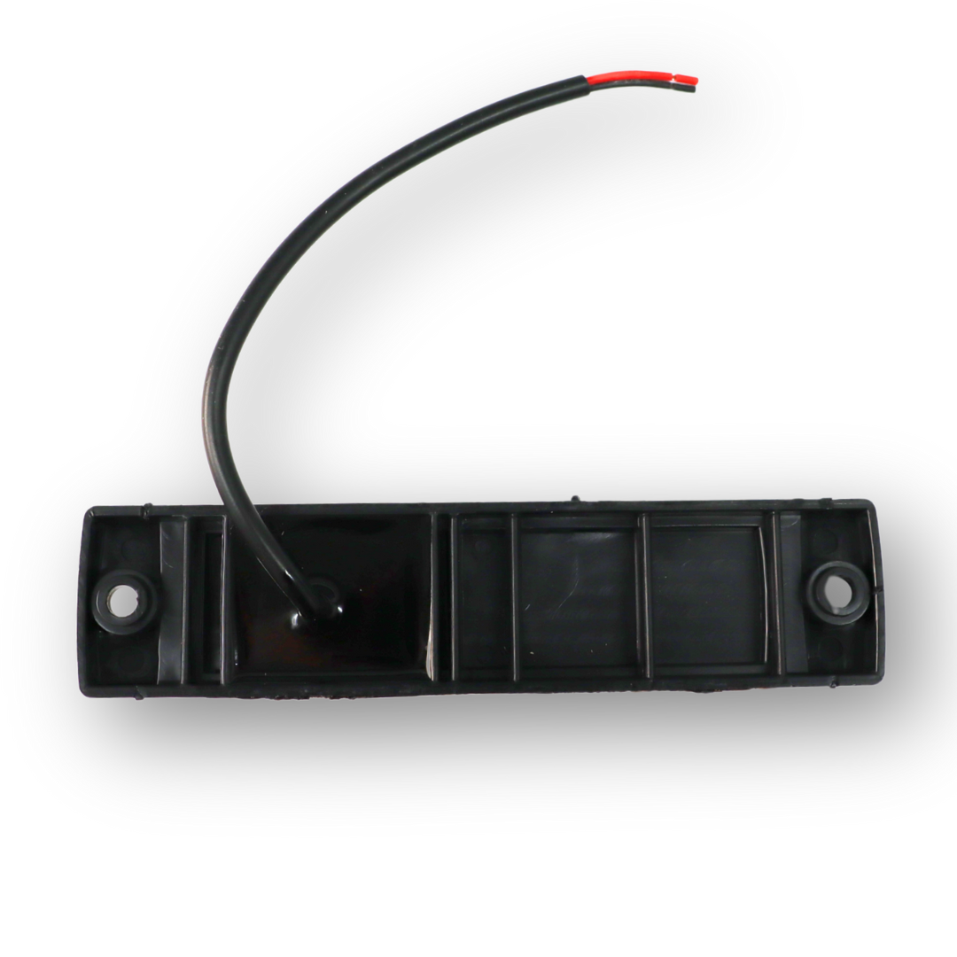 Фонарь габаритный диодный желтый \с креплением 3 диода\ ISS Фонарь габаритный диодный желтый \с креплением 3 диода\ ISS