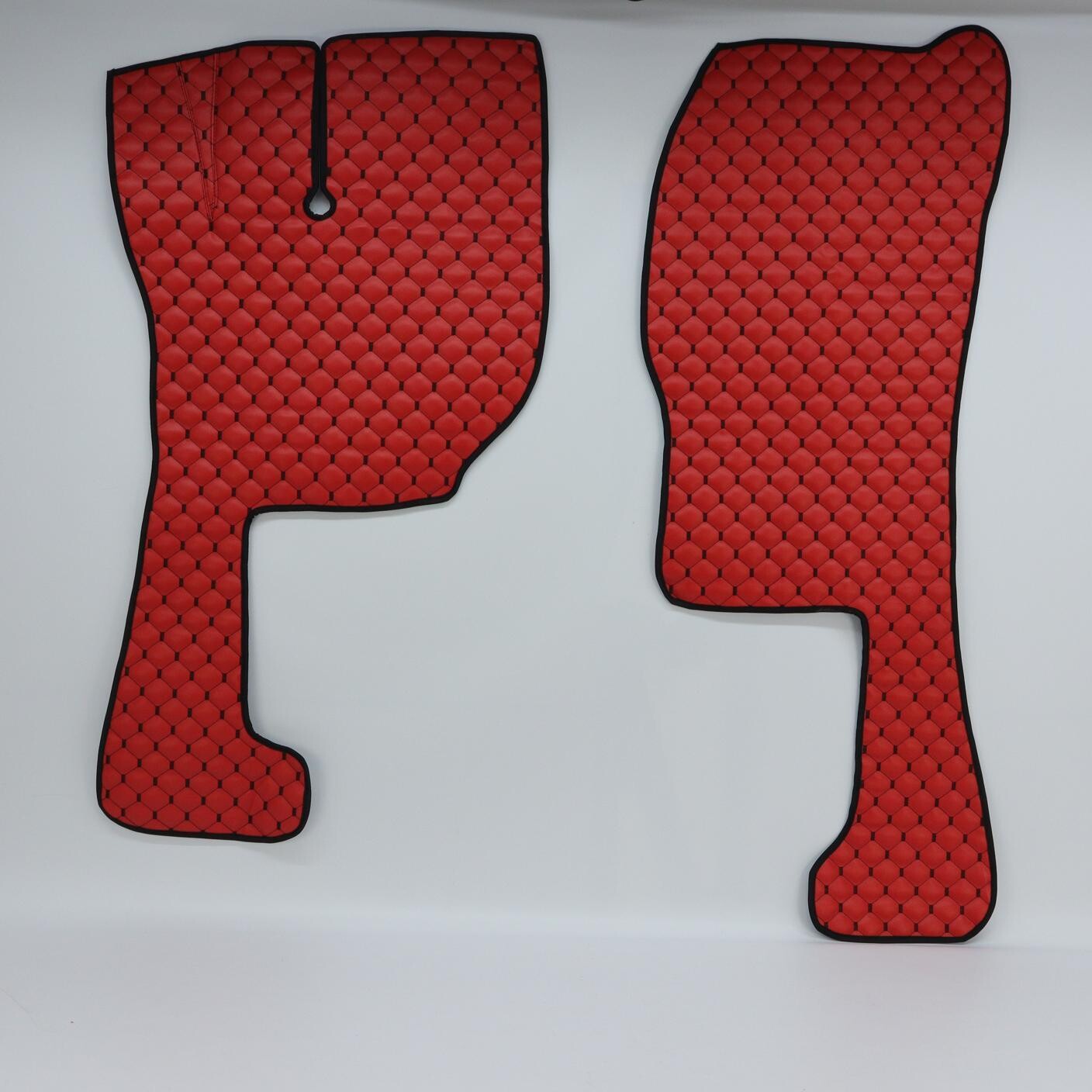 Килимок Екошкіра VOLVO FH 2003-2013; МКПП, червоний,