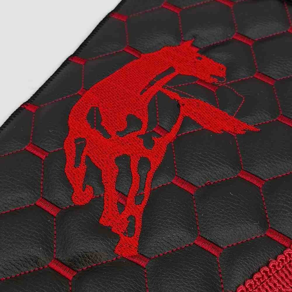 Шторка лоб+ косынки Экокожа KAMAZ черная Шторка лоб+ косынки Экокожа KAMAZ черная