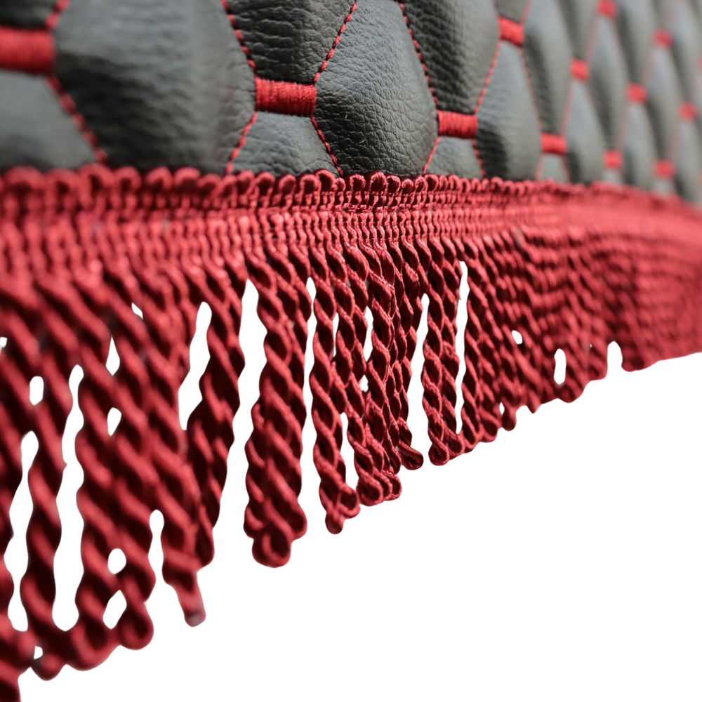 Накидка на торпеду VOLVO FH 05-11 черная Накидка на торпеду VOLVO FH 05-11 черная