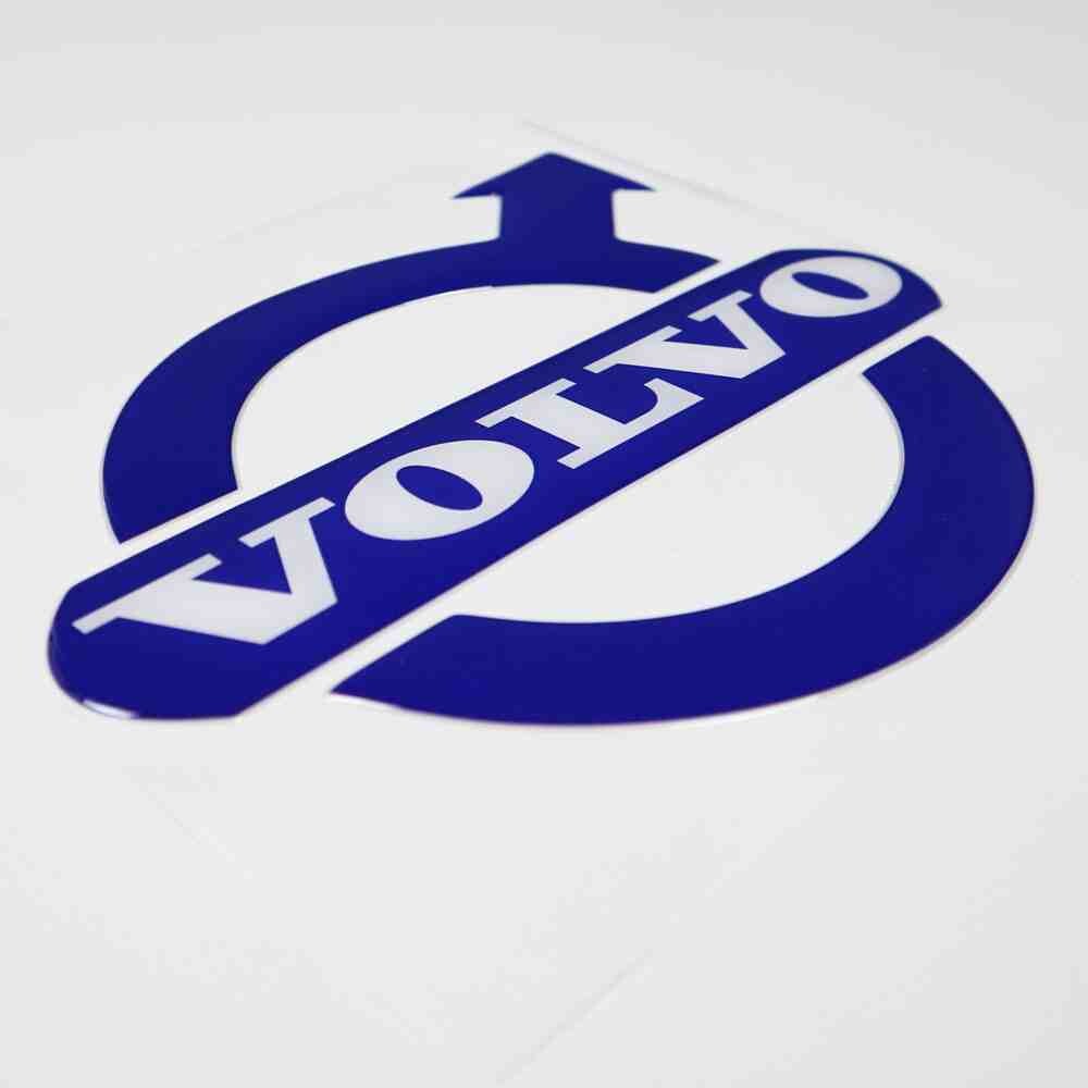 Декоративна наклейка емблема велика VOLVO Декоративна наклейка емблема велика VOLVO