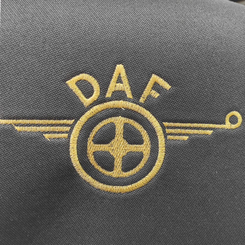 Чохол на сидіння OLD (EКO) DAF XF105 106 XG CF85 LF (2013-2024) широка спинка бежеві (ST)