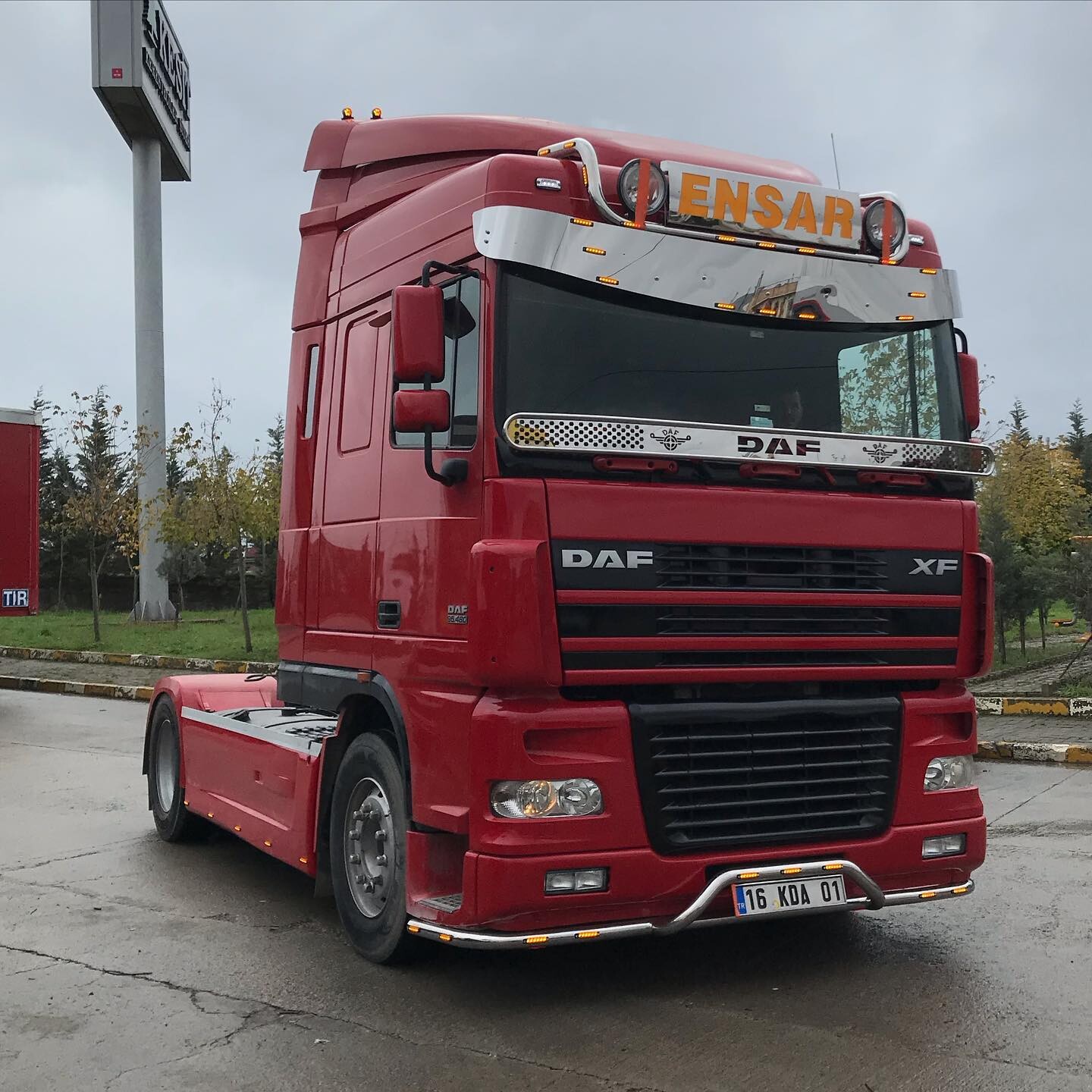 Нижняя дуга бампера DAF-105