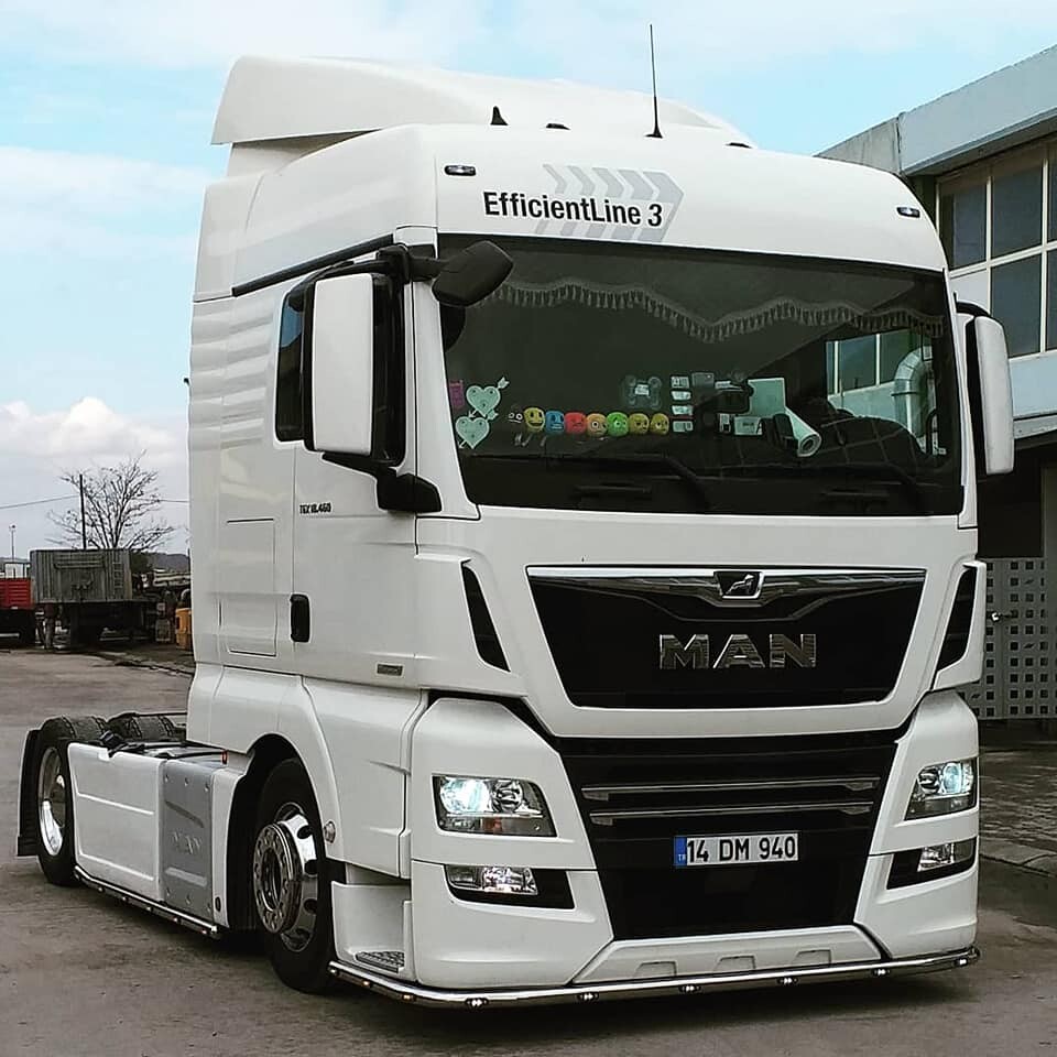 Нижняя дуга бампера MAN TGX EURO-6