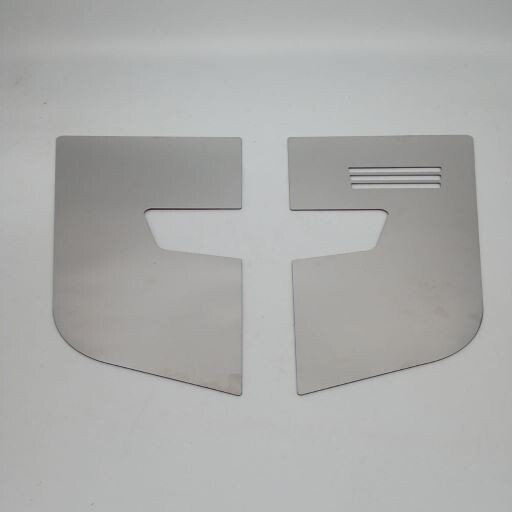 Накладки  на решетку радиатора VOLVO FH 2008--> (лев+прав)