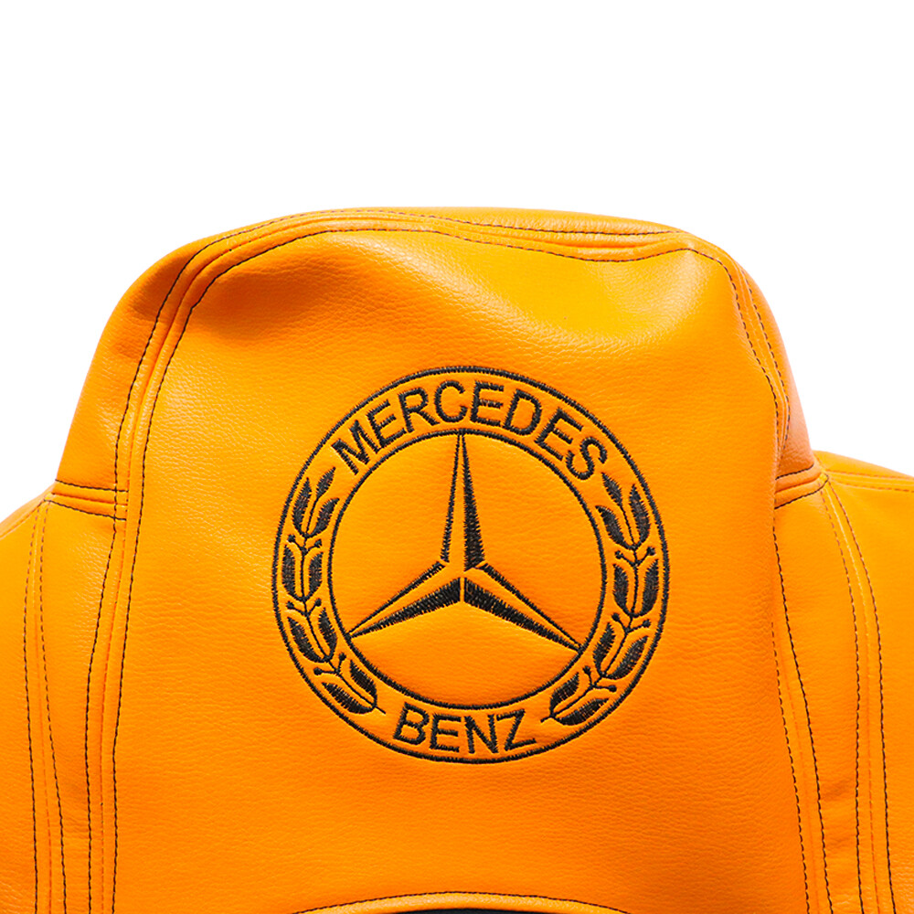 Чохол на сидіння MERCEDES ACTROS з 2021 р. чорна алькантара-оранжева шкіра Чохол на сидіння MERCEDES ACTROS з 2021 р. чорна алькантара-оранжева шкіра