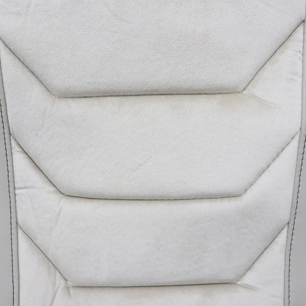 Чехол на сиденья Chess DAF XF105 106 XG CF85 LF (2013-2024) бежевая кожа-беж.велюр