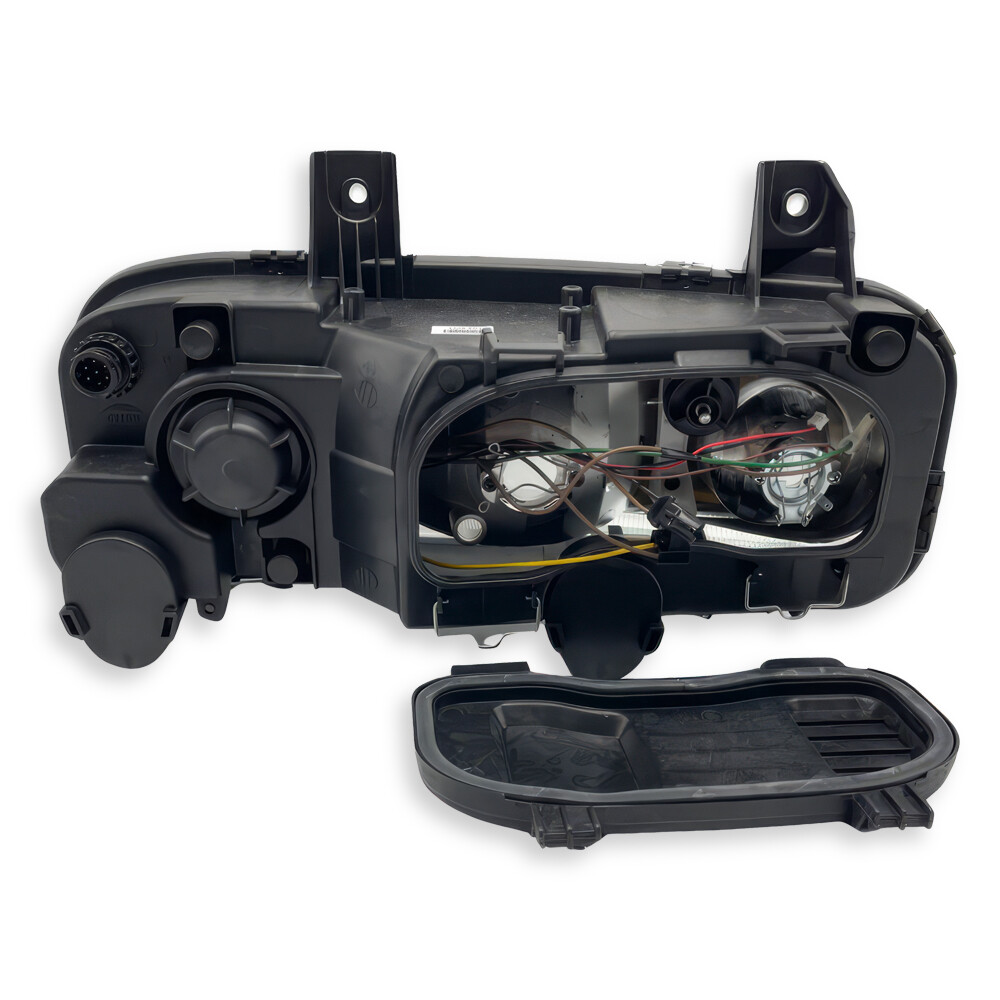 Фара MERCEDES ATEGO 2 (2004-...) правая (AYFAR) Фара MERCEDES ATEGO 2 (2004-...) правая (AYFAR)