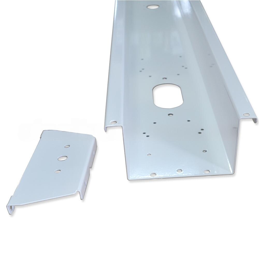 Бампер прицепа (металл крашенный 2мм)  2400мм Schwarzmuller