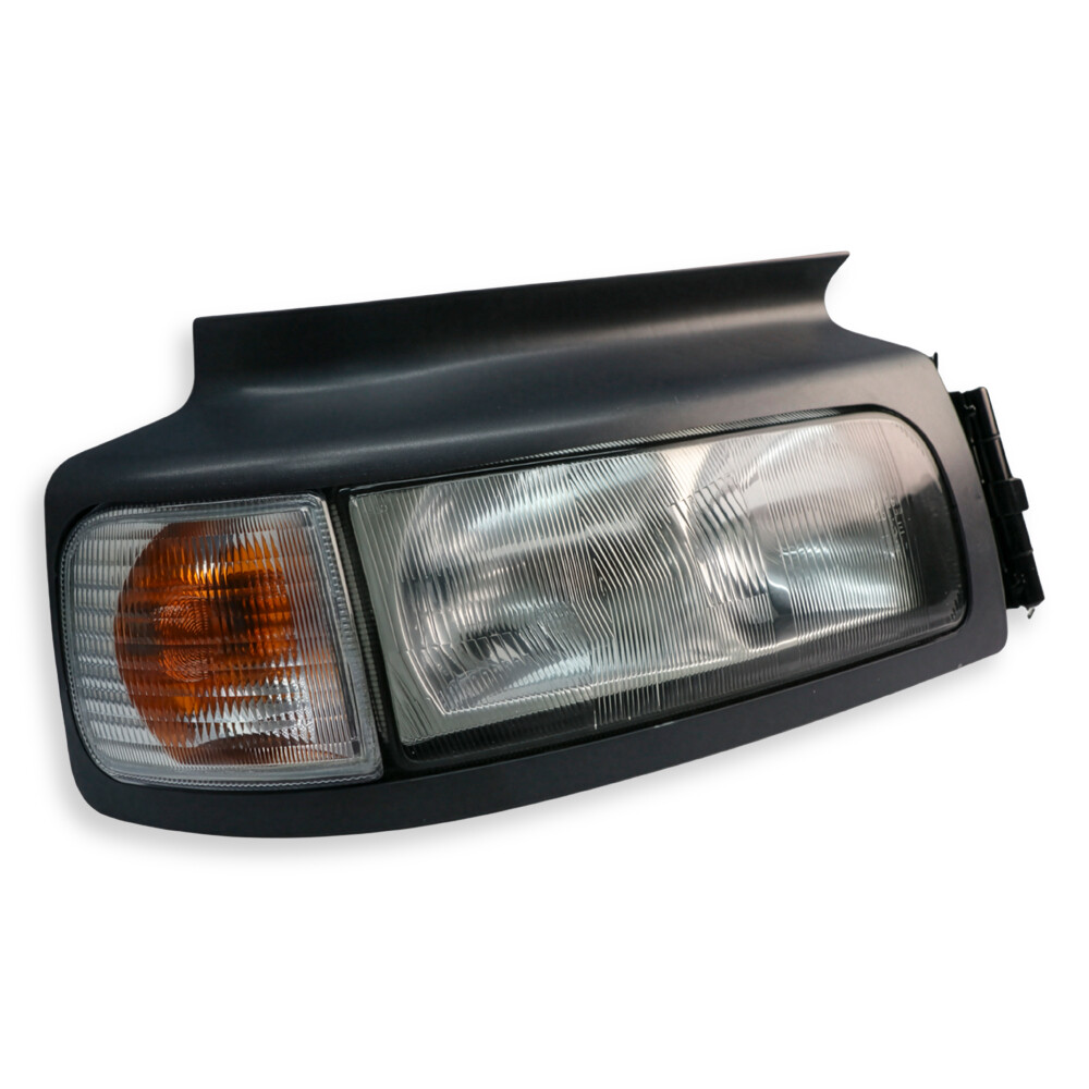 Фара RENAULT PREMIUM, MIDLUM, KERAX (2001-2007) праваAYFAR