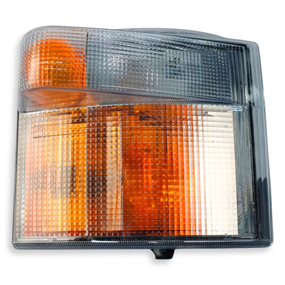 Фара SCANIA 114, 124, R, P, G (1996-2019) з покажчиком повороту, права (AYFAR) Фара SCANIA 114, 124, R, P, G (1996-2019) з покажчиком повороту, права (AYFAR)