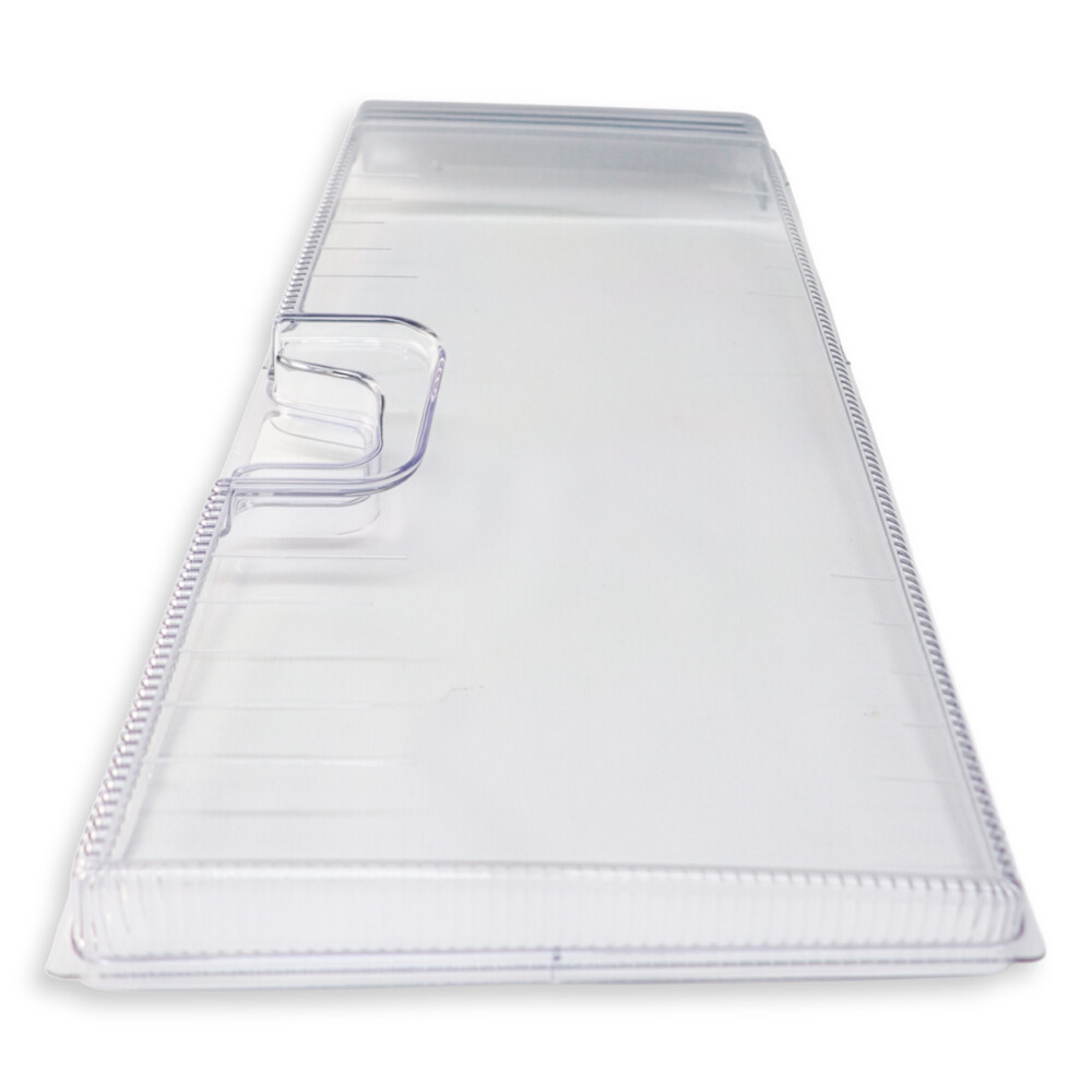 Стекло фары RENAULT MAGNUM DXI (2001-2014) левое (AYFAR) Стекло фары RENAULT MAGNUM DXI (2001-2014) левое (AYFAR)